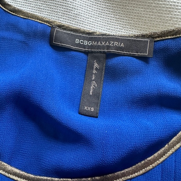 Stunning pleated midi dress - Picture 2 of 4